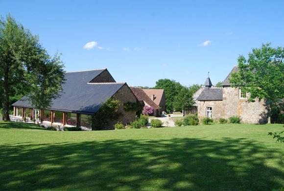 Villa Le Hameau De La Fouquiere Joue-du-Bois Exterior foto